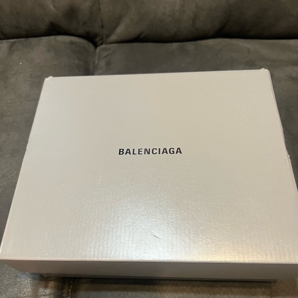Kids balenciaga triple s size 32 - Picture 5 of 13